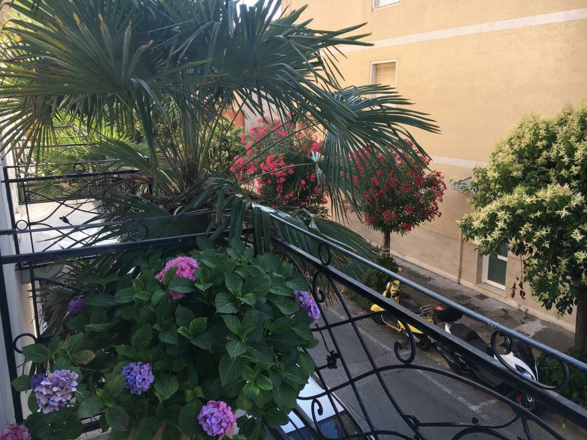 דירות וירג'יו Rodeo Drive מראה חיצוני תמונה